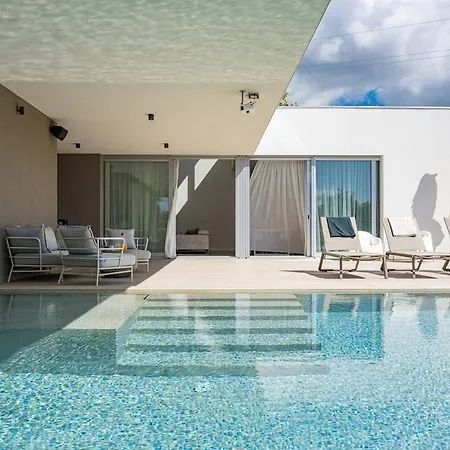 Villa Tie Vizinada - Parenzo By Irundo Ferenci